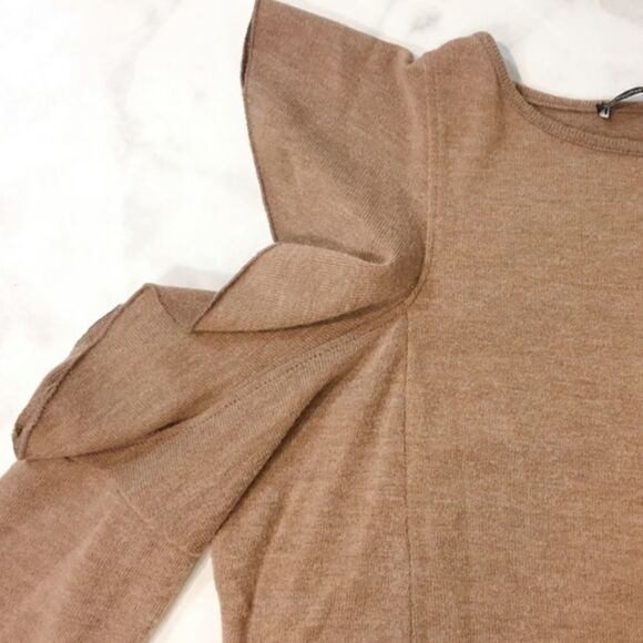 ✨HP✨Zara Camel Ruffle Open Shoulder Sweater✨ - Picture 8 of 8